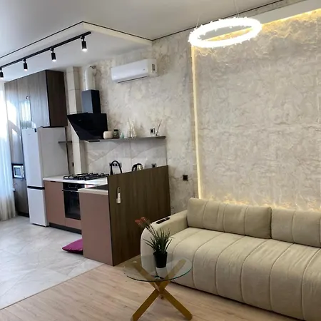 стильные авиньен Apartment Odesa